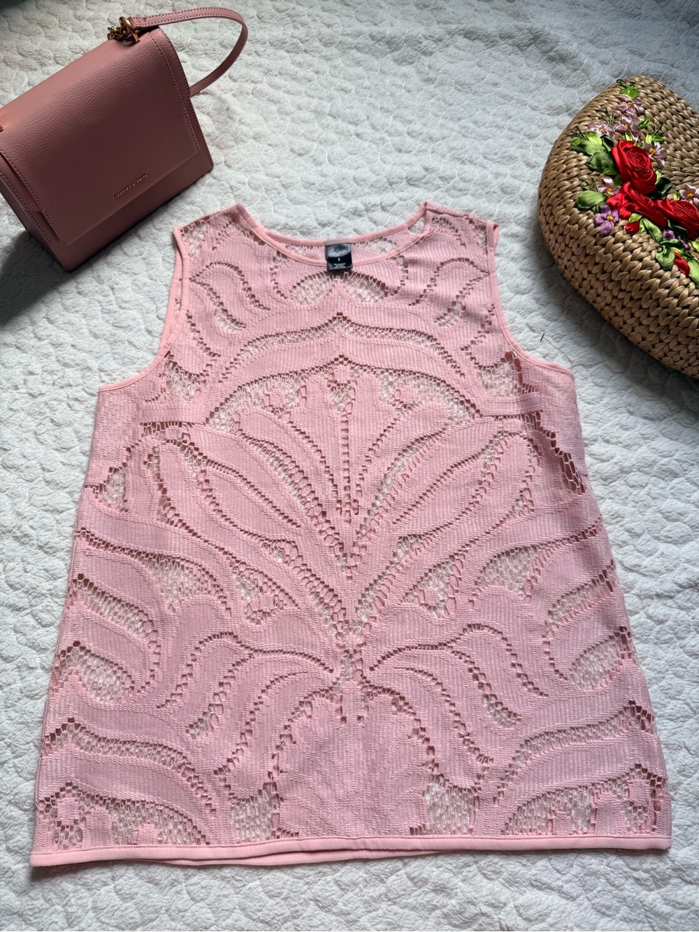 Sleeveless Pink Crochet Tank Top